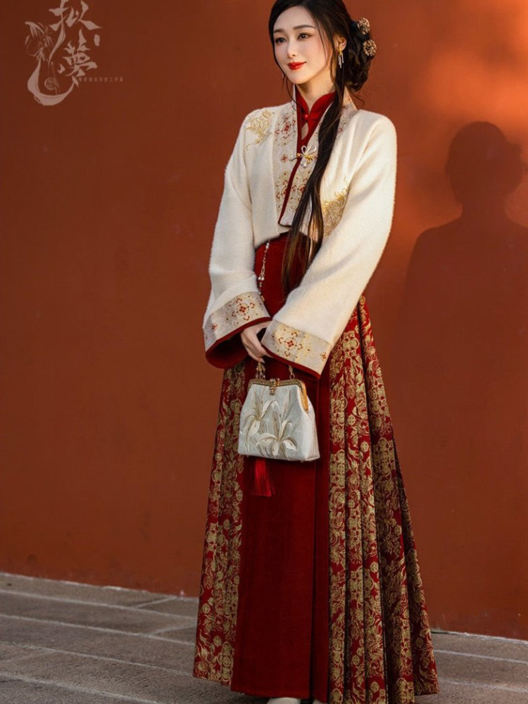Yearly Bloom | Modern 3-Pieces Mamian Dress Set (年年)