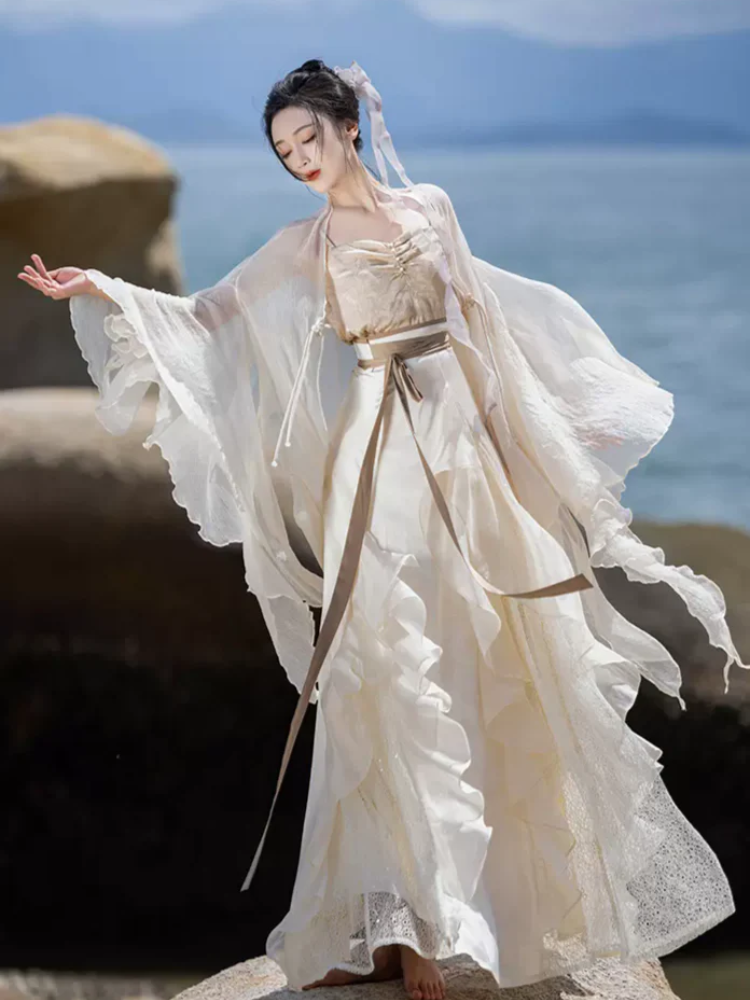 Agarwood | Modern 3-Pieces Hanfu Set (沉香)