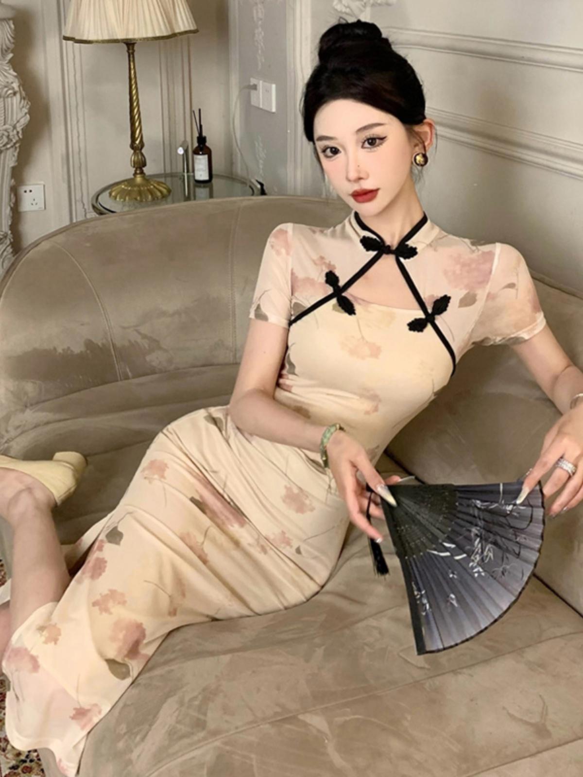 Elegant Taoyuan|Cheongsam(雅香桃源)