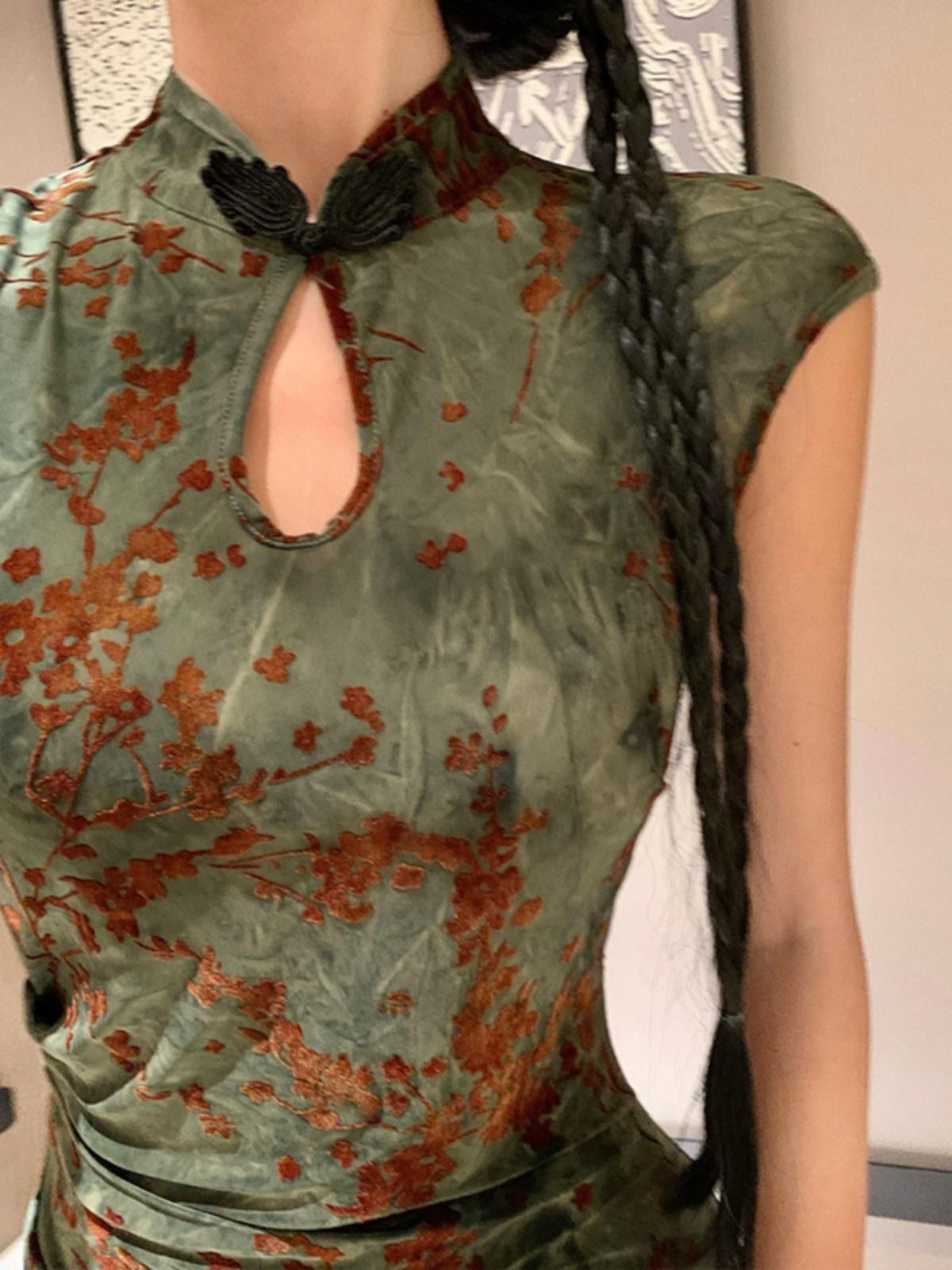 Mo Yun Qiu Shuang | Cheongsam(墨韵秋霜)