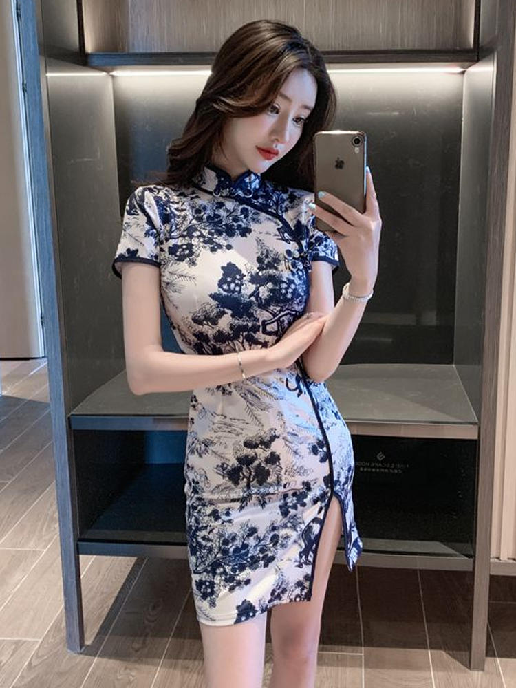 Ink dyed snow shadow | cheongsam(墨染雪影)