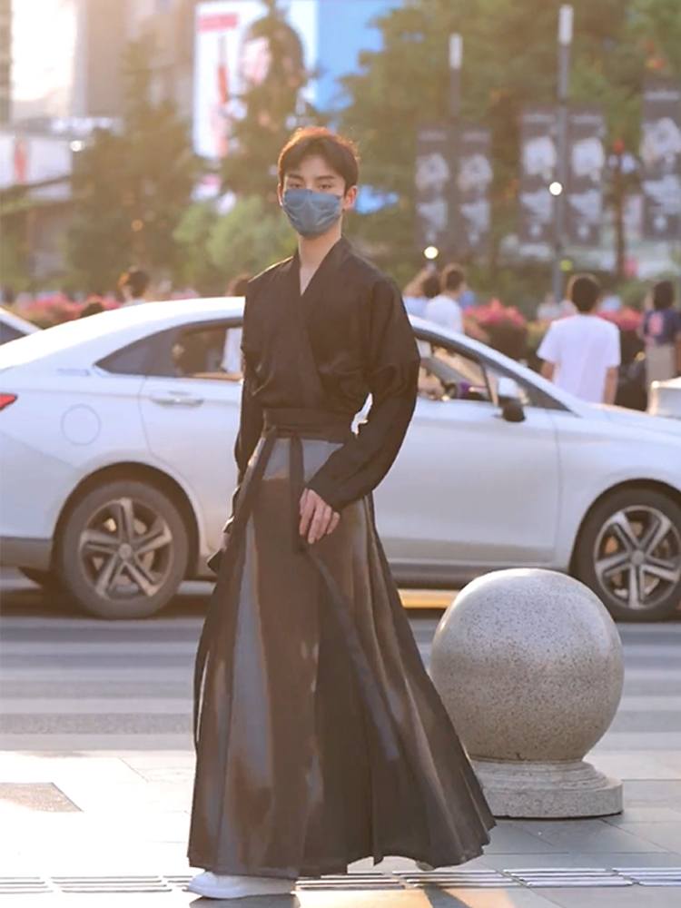 Horse face skirt | modern new Chinese style(马面裙)