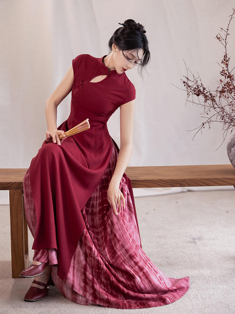 Wine Red Premium Sequin Qipao (红妆)