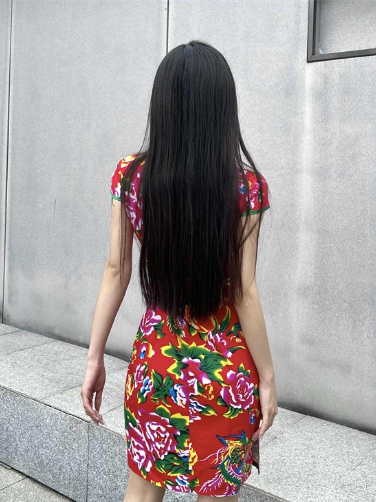 Northeastern Flowers | Cheongsam (花旗袍)