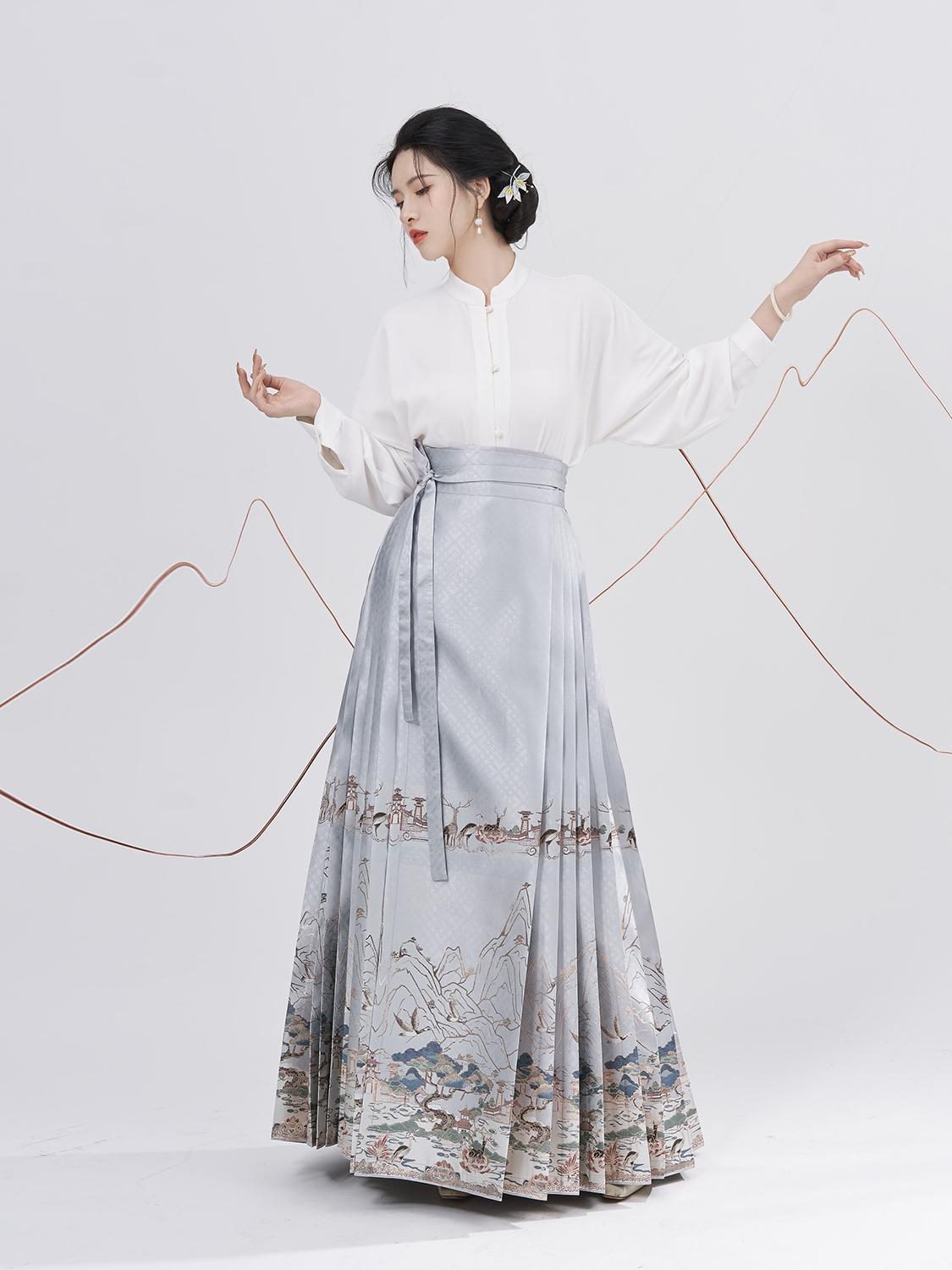Yichilu Liansheng|Horse Face Skirt Two-piece Set(一鹿莲生)