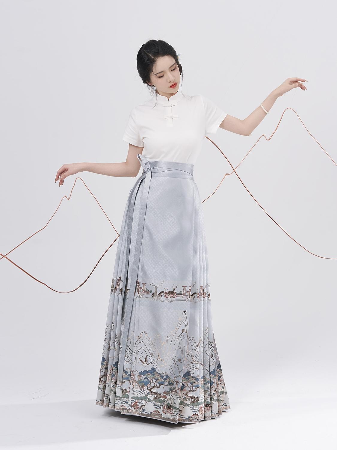 Yichilu Liansheng|Horse Face Skirt Two-piece Set(一鹿莲生)