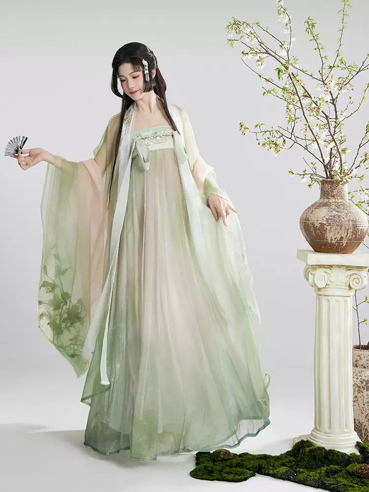 Green Butterfly | 3-Pieces Embroidered Hanfu (蝶兰景岁)