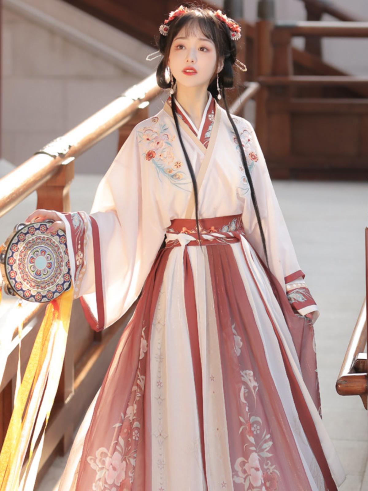 Huajianling|Hanfu made in Jin Dynasty(花间翎)